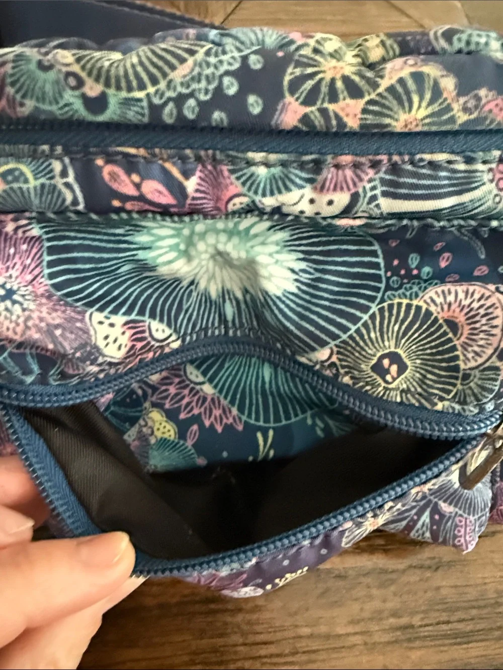 Sakroots Royal Blue Seascape Belt Bag Turtle Ocean Print Fanny Pack Crossbody